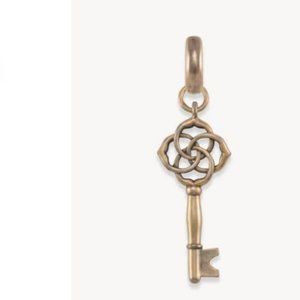 Kendra Scott Home & Shelter Charm in Vintage Gold, NWT